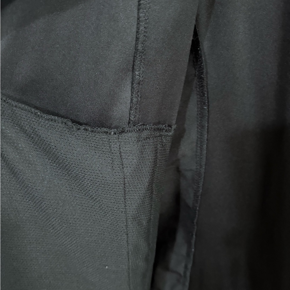 Women's Snozu Black Bonded Full Zip Performance Jacket. Size L - Picture 5 of 8